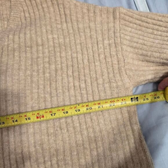 Grade & gather oversized v neck front pocket sweater sz M/L - Picture 10 of 10